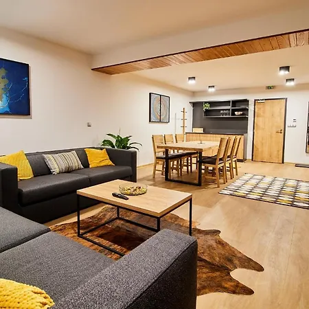 Apartment Vysluni *