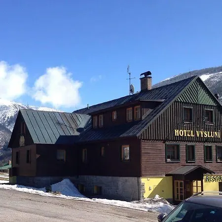 Vysluni Apartment